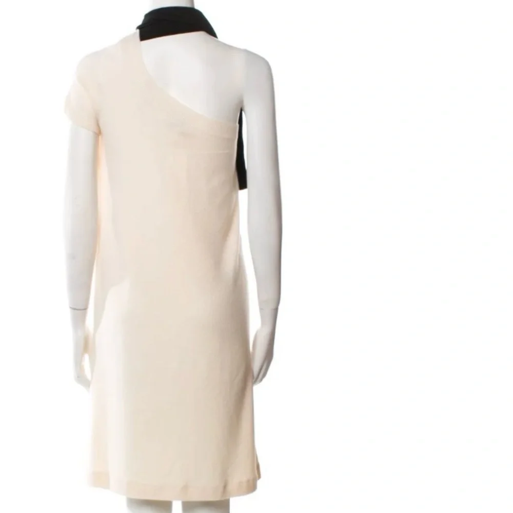 Chanel women vintage 2007 cream black knit dress size 40 $2999